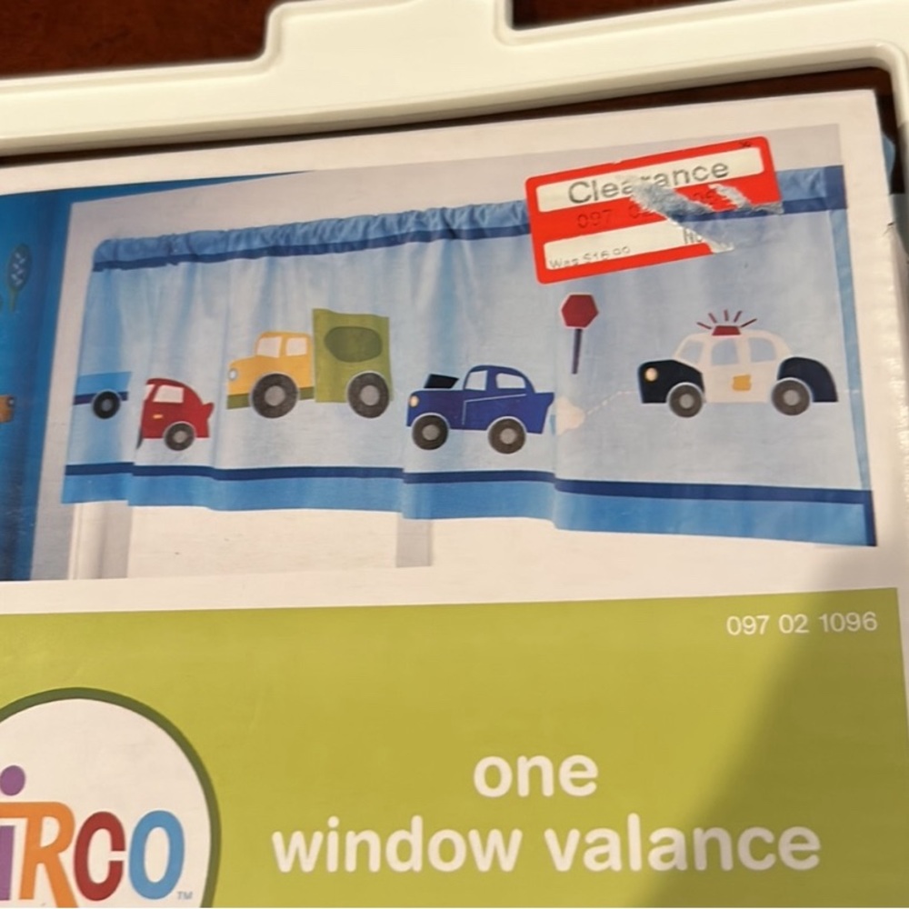 2 Circo Vehicle Window Valances